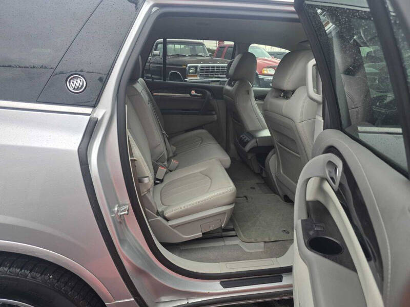 2017 Buick Enclave Leather