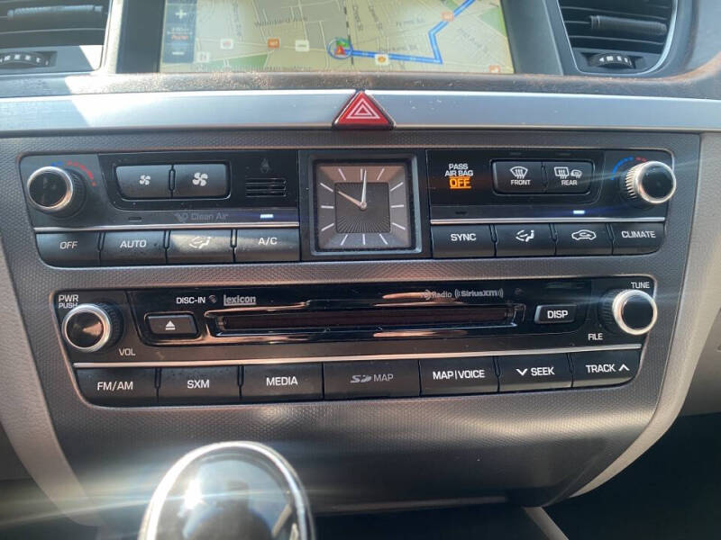 2015 Hyundai Genesis