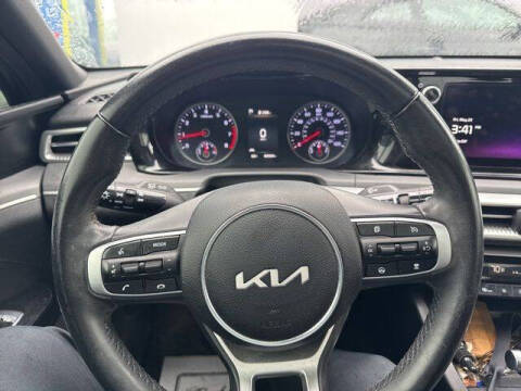 2023 Kia K5