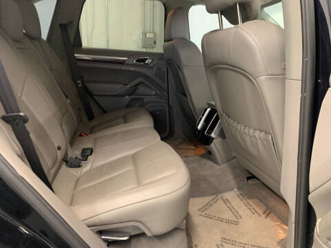 2012 Porsche Cayenne S