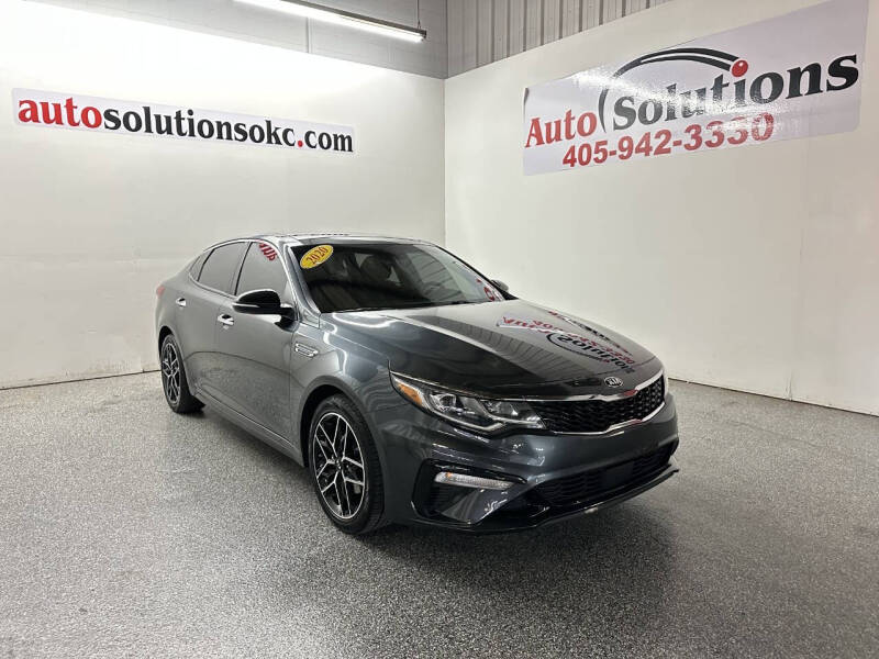 2020 Kia Optima SE's photo
