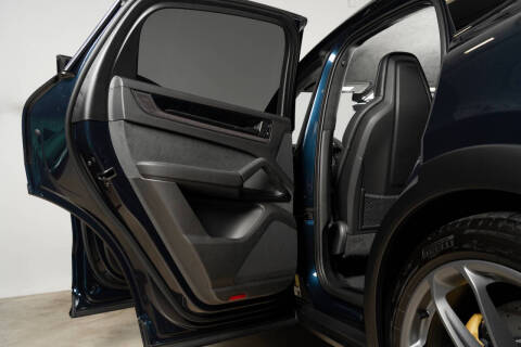 2024 Porsche Cayenne Turbo GT