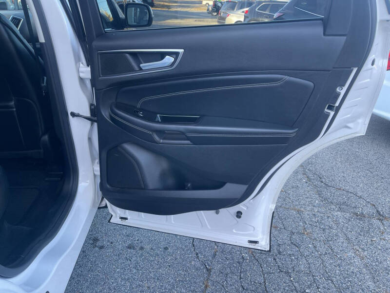 2016 Ford Edge Titanium