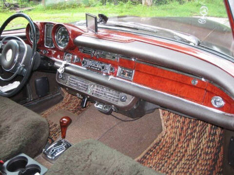 1969 Mercedes-Benz 280-Class