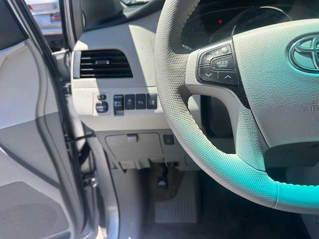 2014 Toyota Sienna