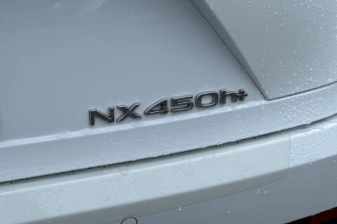 2024 Lexus NX 450h+ F SPORT Handling