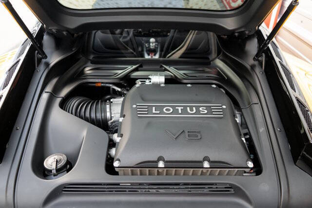 2024 Lotus Emira V6 First Edition