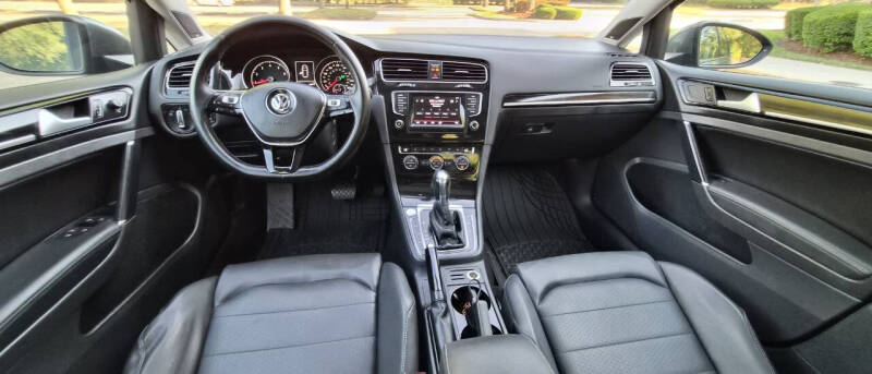 2015 Volkswagen Golf TSI SEL