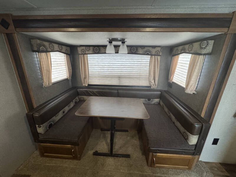 2018 Keystone RV Springdale 240BH