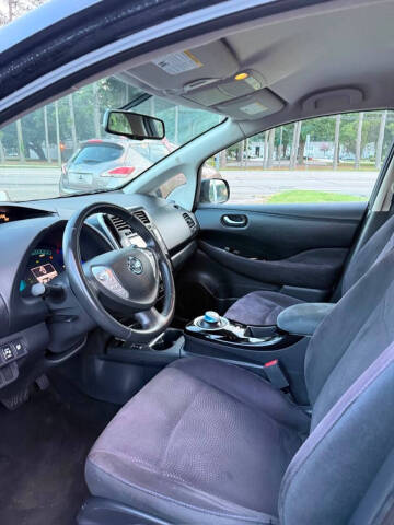 2014 Nissan LEAF SV