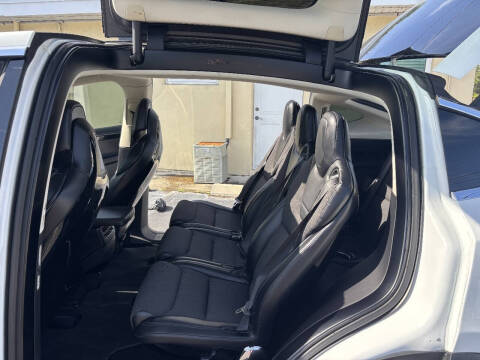 2016 Tesla Model X 75D