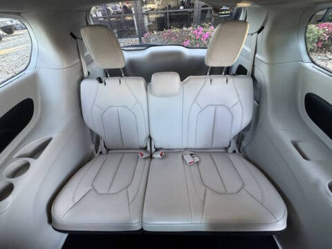 2018 Chrysler Pacifica Touring L