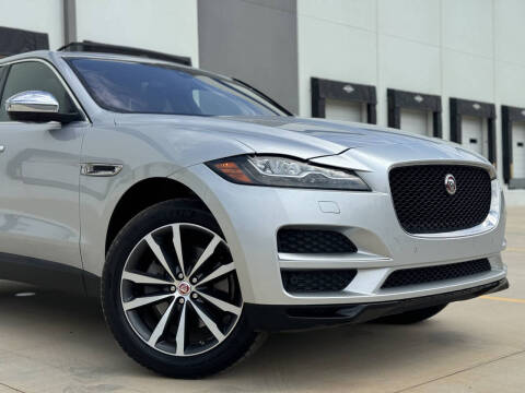 2017 Jaguar F-PACE 35t Prestige