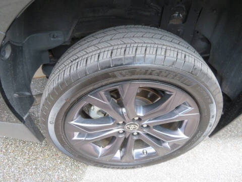 2024 Toyota Sienna XSE 7-Passenger