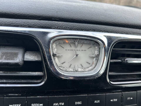 2012 Chrysler 200 LX
