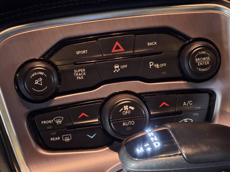 2015 Dodge Challenger