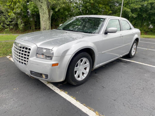 2005 Chrysler 300 Touring