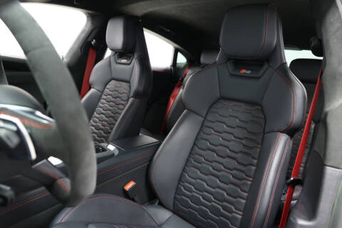 2022 Audi RS e-tron GT quattro