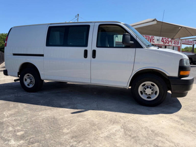2018 Chevrolet Express 2500