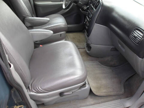 2005 Dodge Caravan SXT