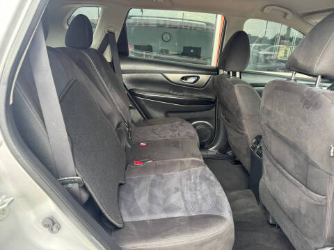 2015 Nissan Rogue SV
