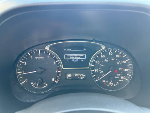 2014 Nissan Pathfinder SV