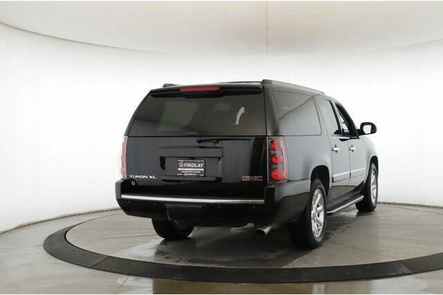 2013 GMC Yukon XL Denali