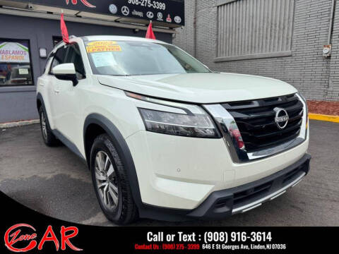 2023 Nissan Pathfinder SL