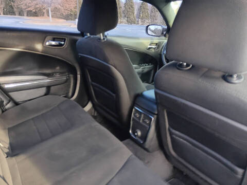 2014 Dodge Charger SE