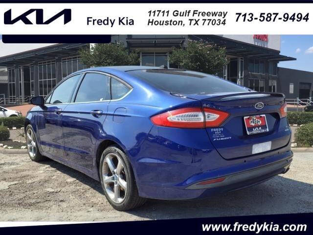 Used 2013 Ford Fusion SE with VIN 3FA6P0HR6DR219114 for sale in Houston, TX