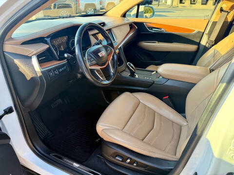 2018 Cadillac XT5 Platinum