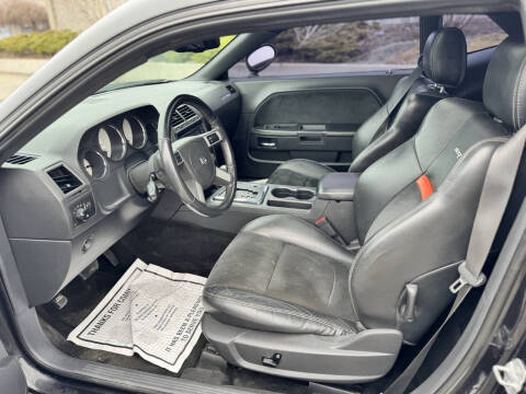 2008 Dodge Challenger SRT8