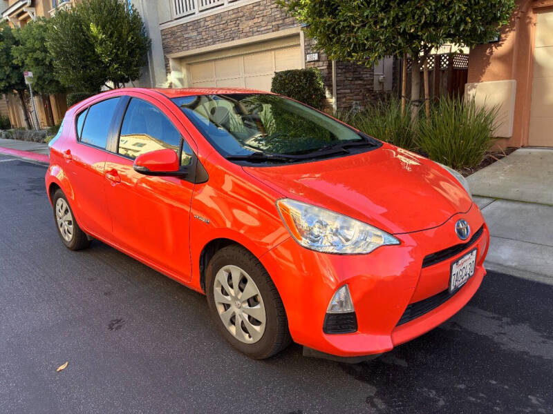 2013 Toyota Prius c One