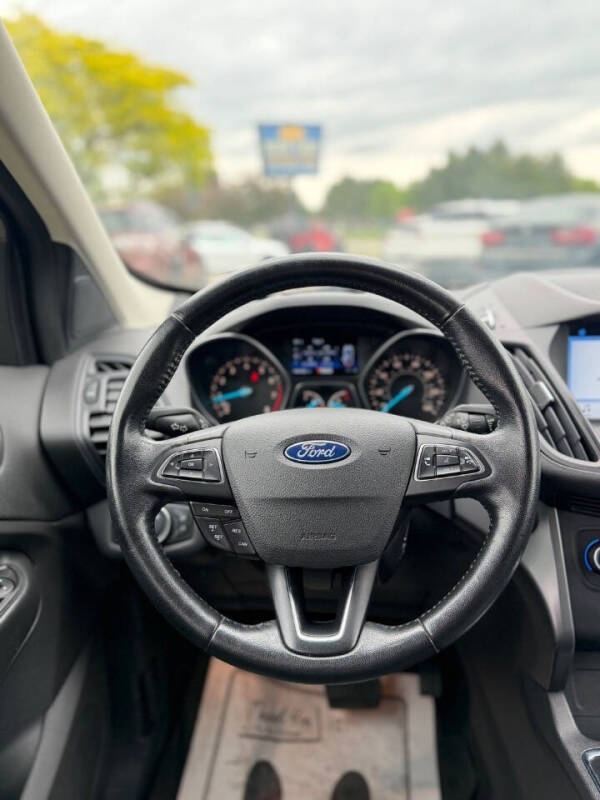 2019 Ford Escape SEL