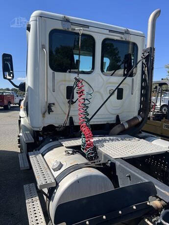 2014 Freightliner Cascadia