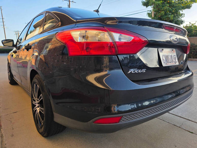 2012 Ford Focus S
