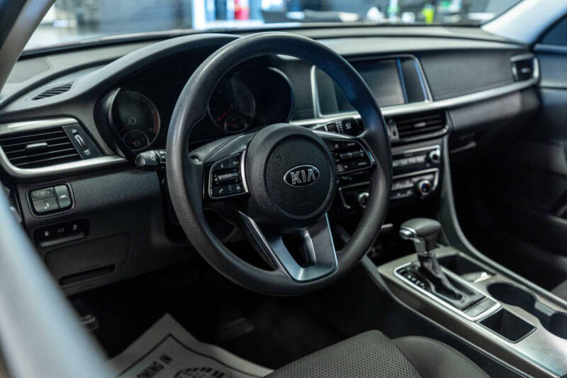 2019 Kia Optima LX