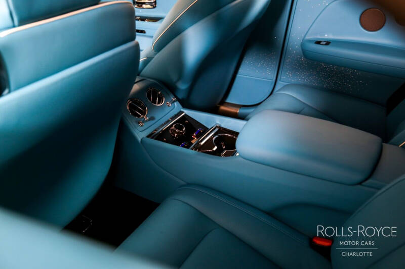 2024 Rolls-Royce Spectre