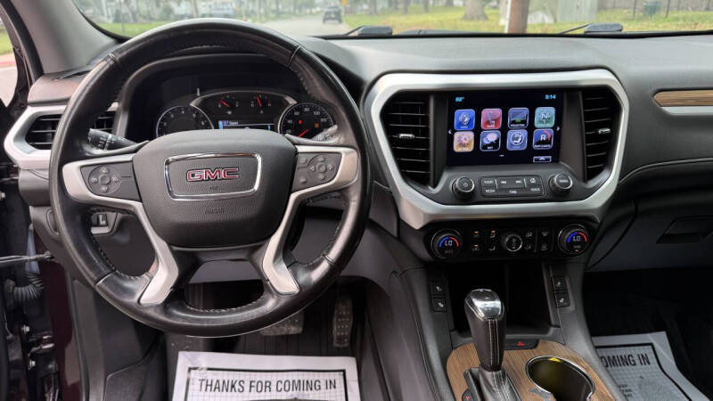 2018 GMC Acadia SLE-2