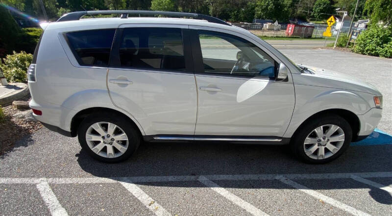 2012 Mitsubishi Outlander SE