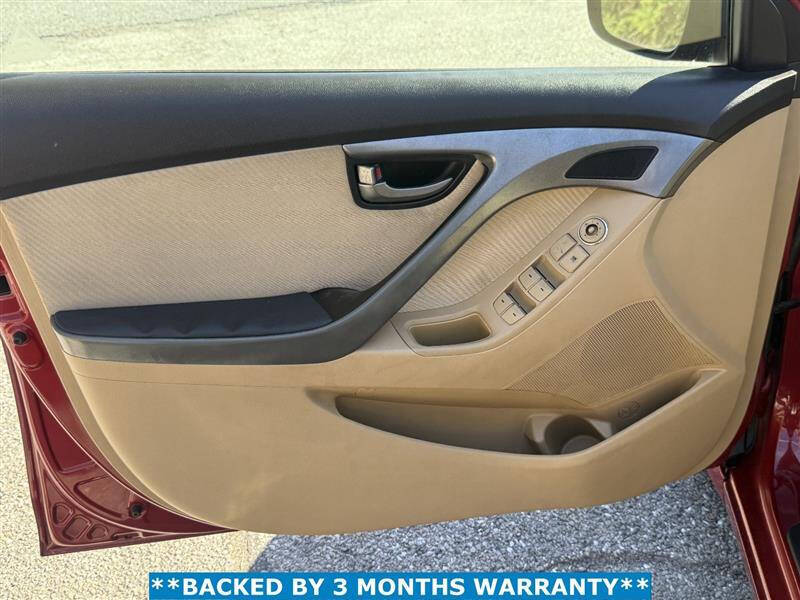 2012 Hyundai Elantra