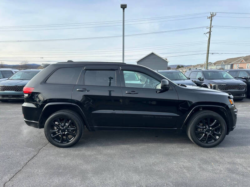 2018 Jeep Grand Cherokee Laredo