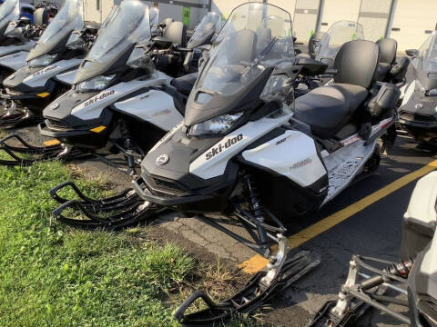2020 Ski-Doo Grand Touring Sport Rotax®