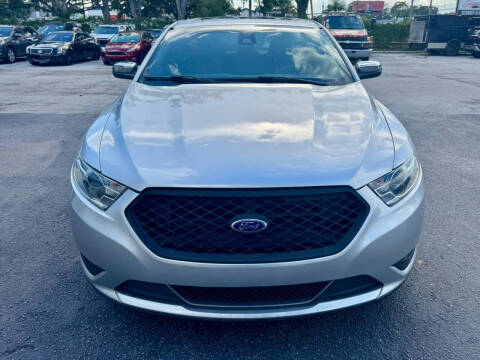 2017 Ford Taurus Limited