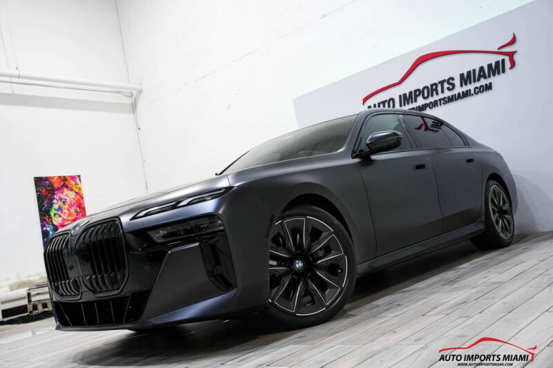 2025 BMW 7 Series 740i