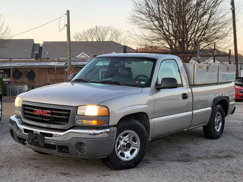 2004 GMC Sierra 1500 SLE's photo