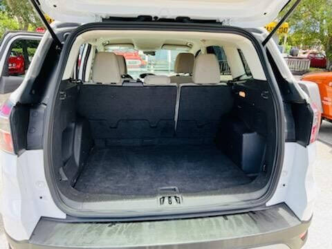 2017 FORD Escape SUV / Crossover - $16,950
