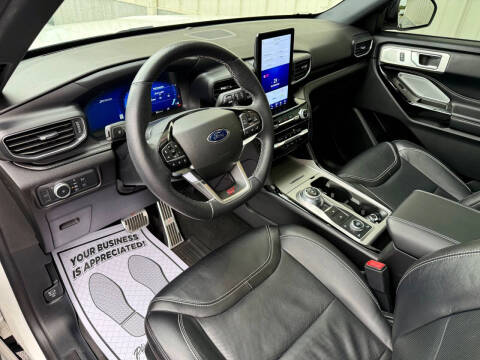 2022 Ford Explorer ST