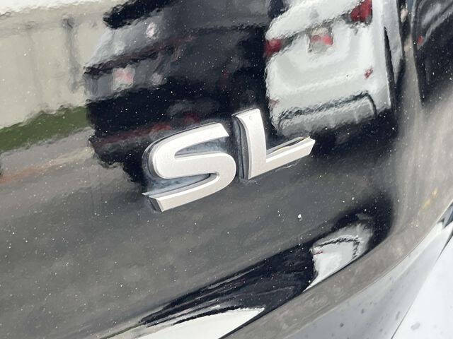 2024 Nissan Rogue SL