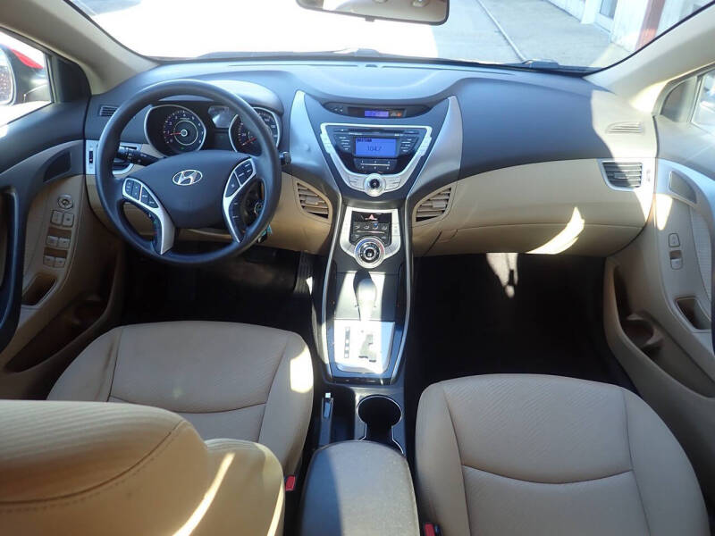 2012 Hyundai Elantra GLS